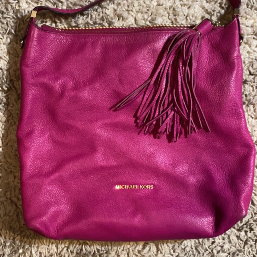 Michael Kors Magenta hobo bag